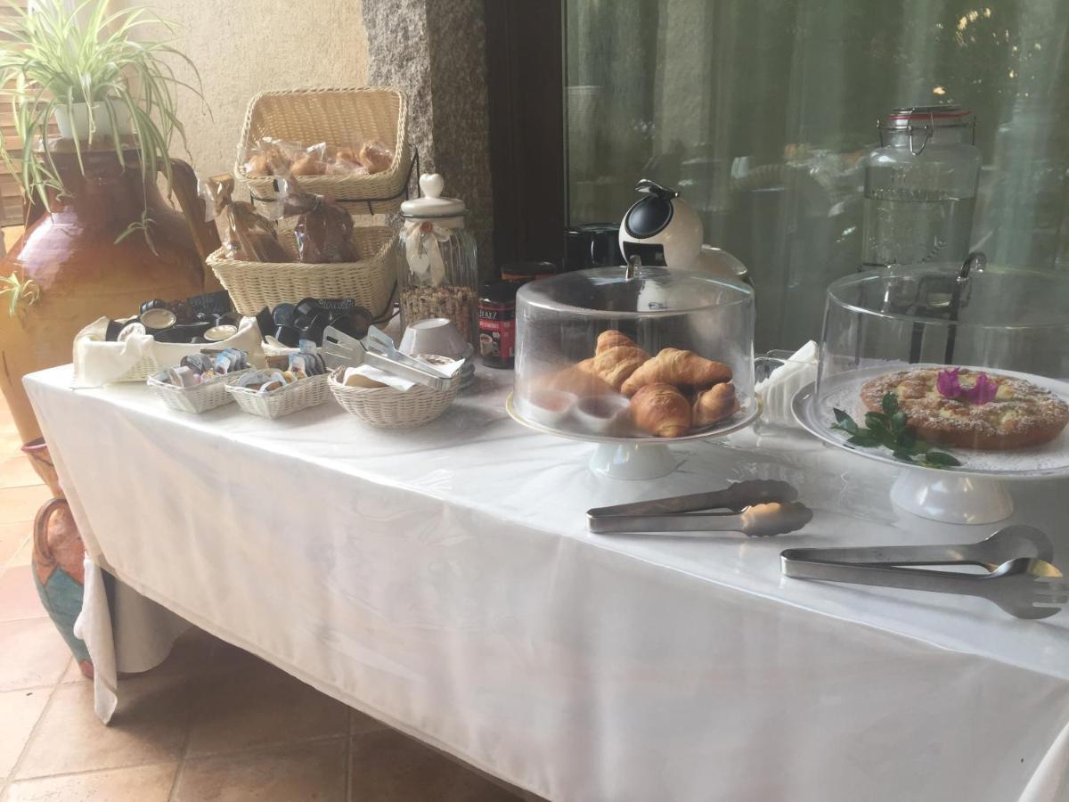 Villa Franci Санта Тереза Галура Екстериор снимка