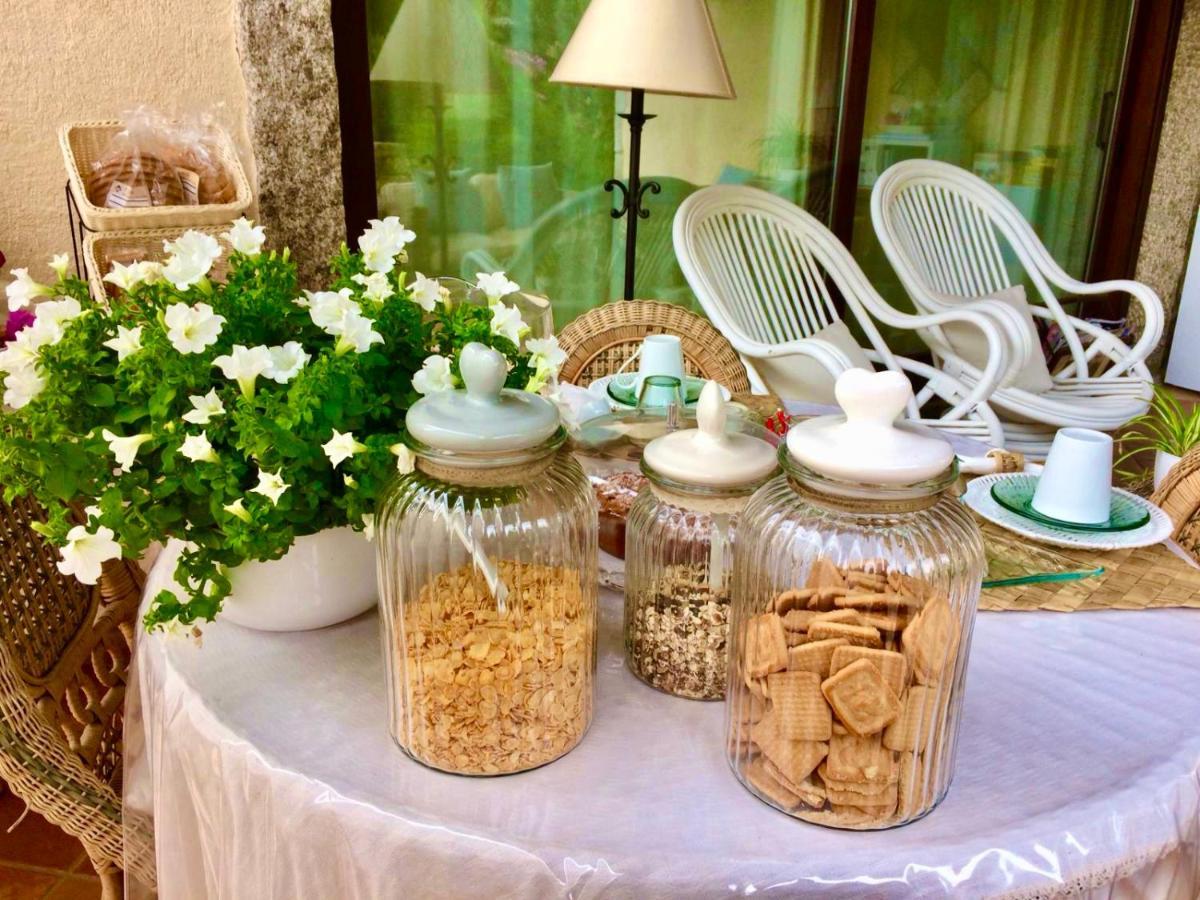 Villa Franci Санта Тереза Галура Екстериор снимка