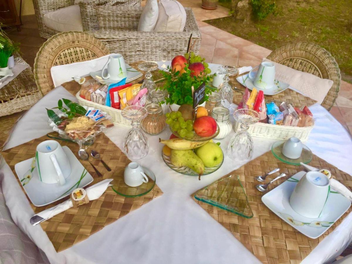 Villa Franci Санта Тереза Галура Екстериор снимка